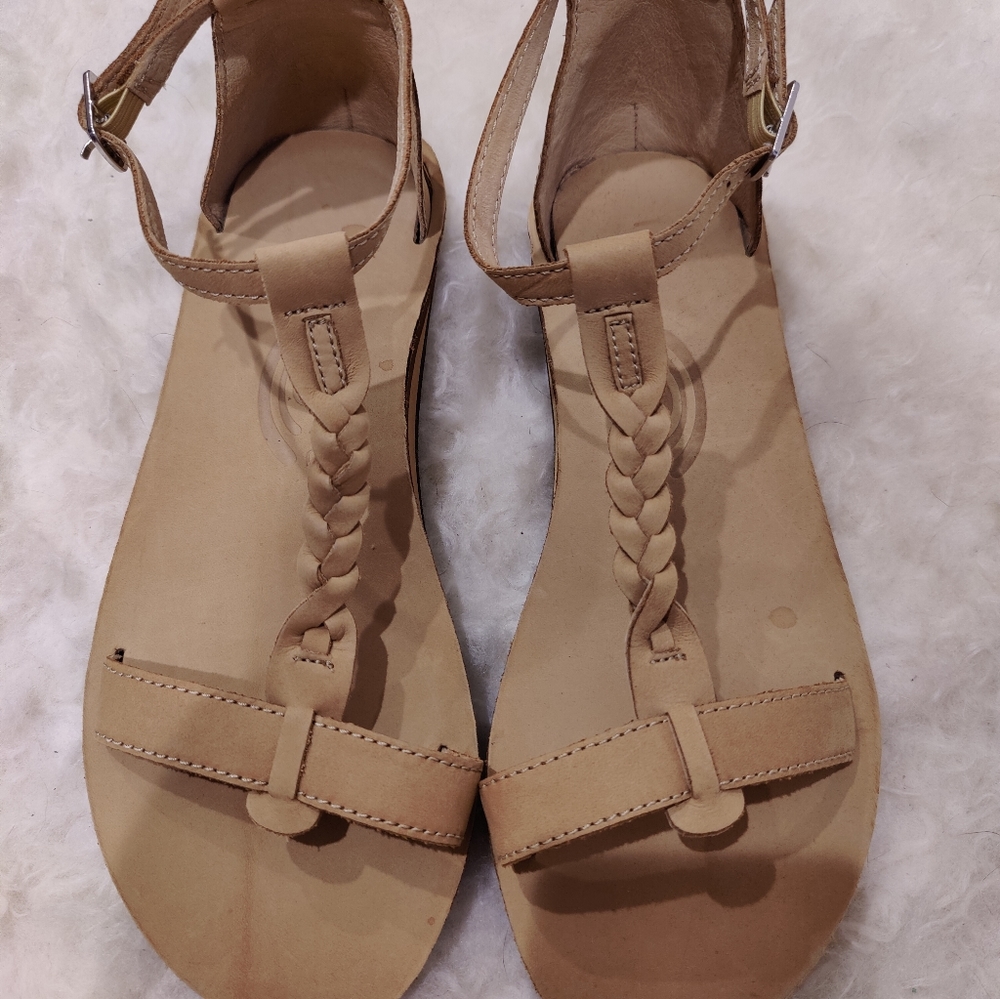 Rainbow Sandals - Calafia Size 38.5